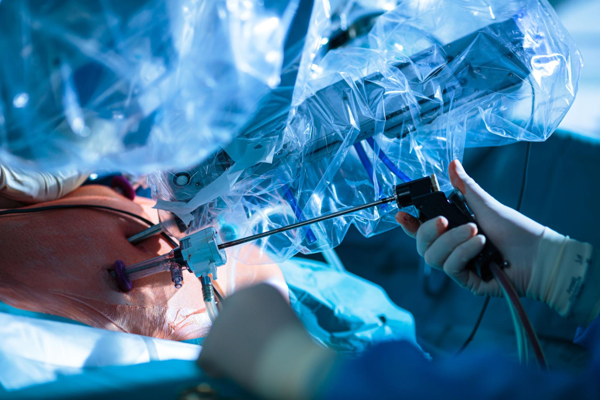 Top Gynae Robotic Surgeon in Pune – Expert Care by Dr. Kapil Kanade